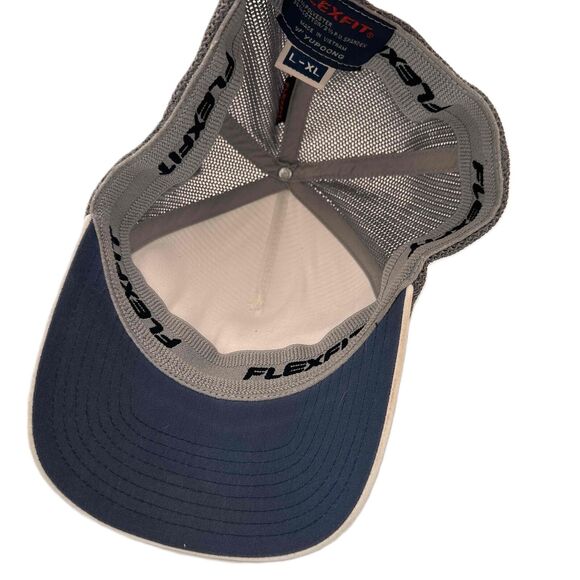 Travis Matthews Flexfit Grey Striped Mesh Back Baseball Cap Unisex L-XL - Picture 5 of 6